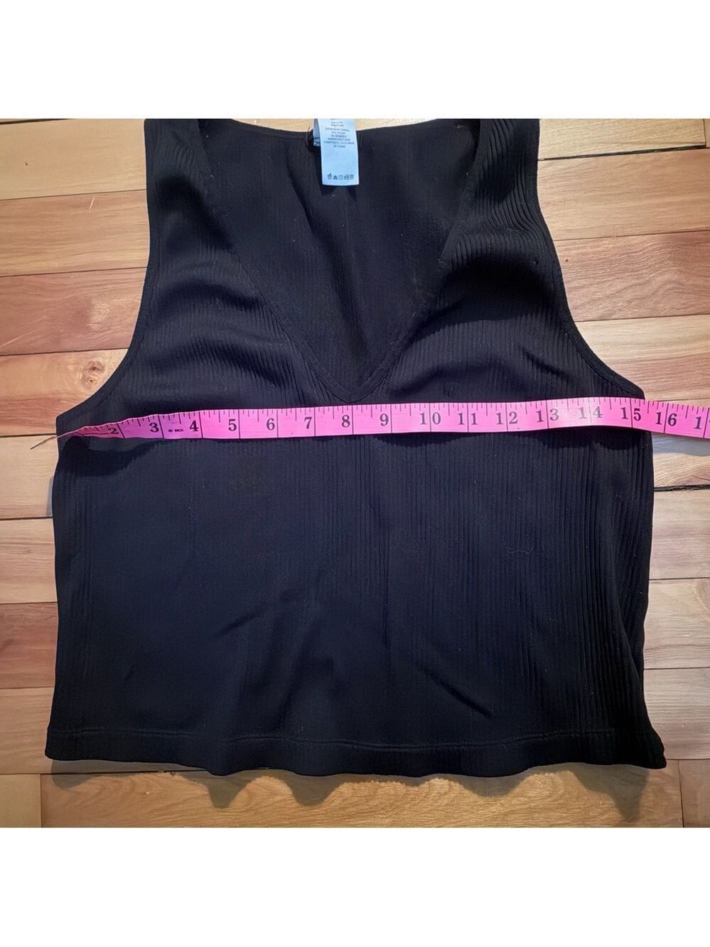3 for $20 ⭐️ Dynamite Medium Black V-Neck Sleeveless Ribbed Top - Picture 7 of 8